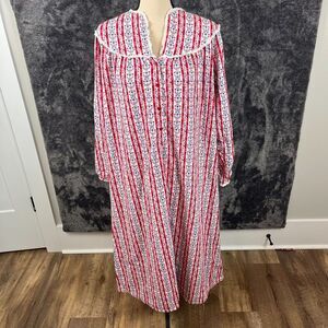 SOLD Vtg Lanz Of Salzburg Hearts Red Stripe Flannel Ruffle Long Sleeve Night